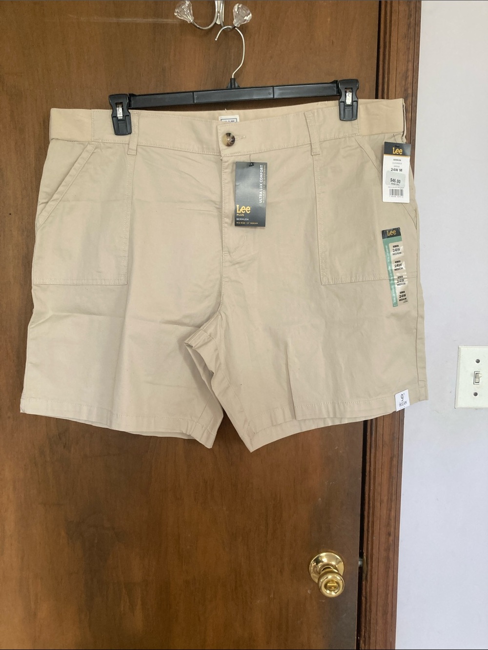 Lee Bermuda short mid rise soft, flex comfort waistband griege tan 24W